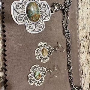 Montana Silversmiths Necklace & Earrings